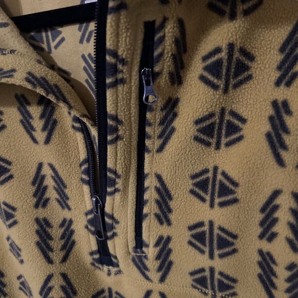 Duluth Trading Aztec Sweater Mens Large Relaxed Fit Yellow Pullover Southwestern - Picture 3 of 4